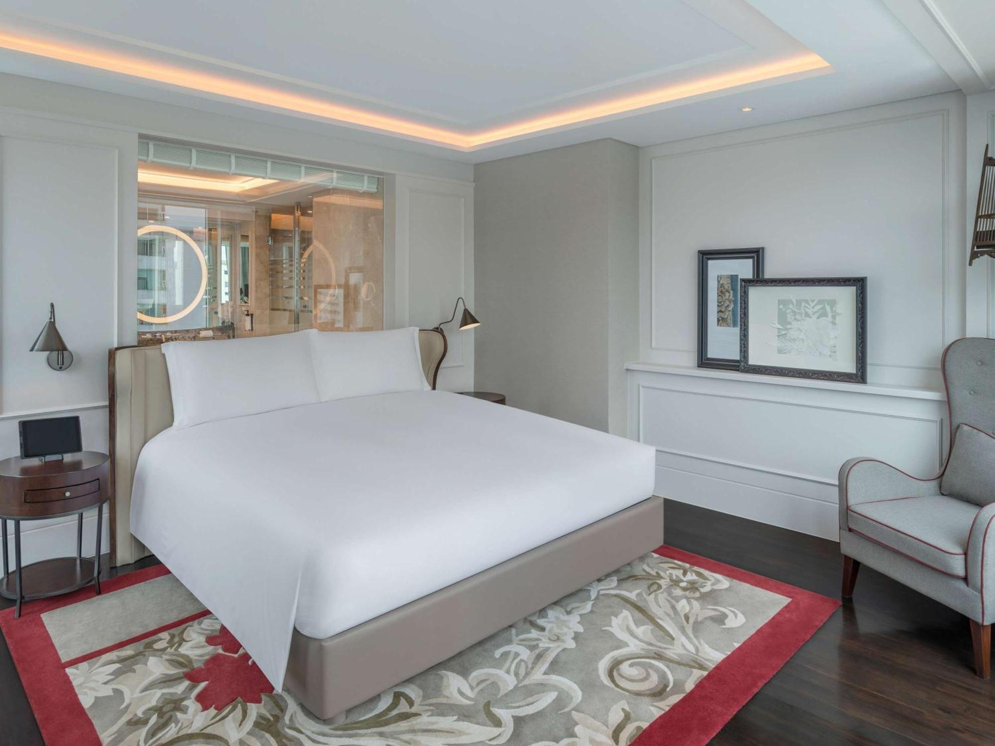 Sofitel Sukhumvit Отель