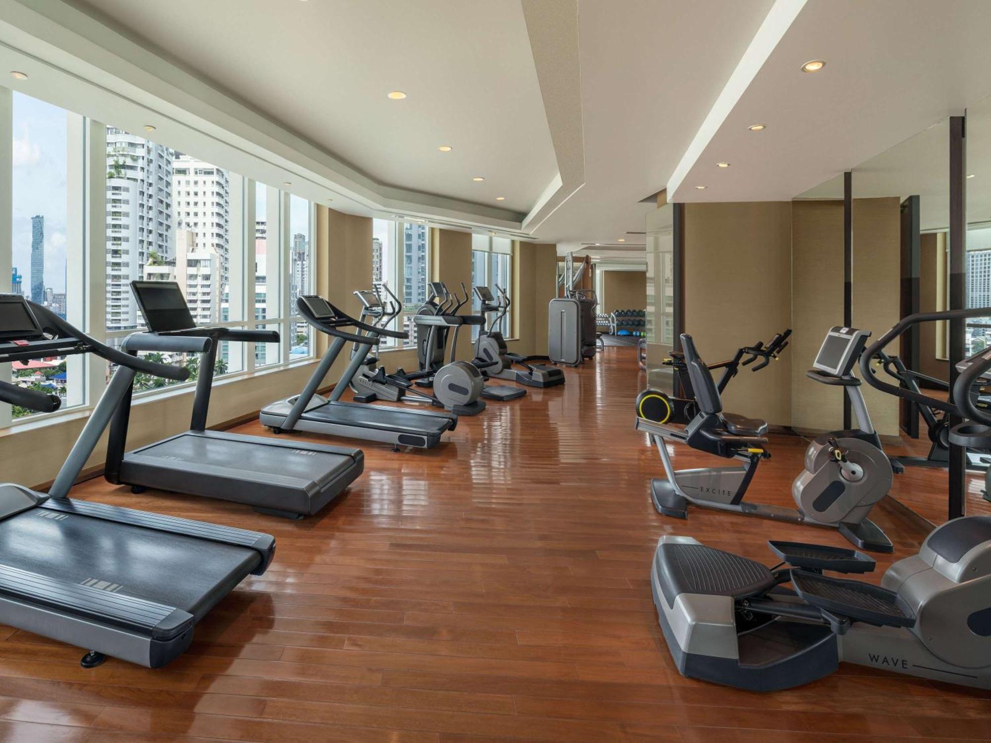 Отель Sofitel Sukhumvit