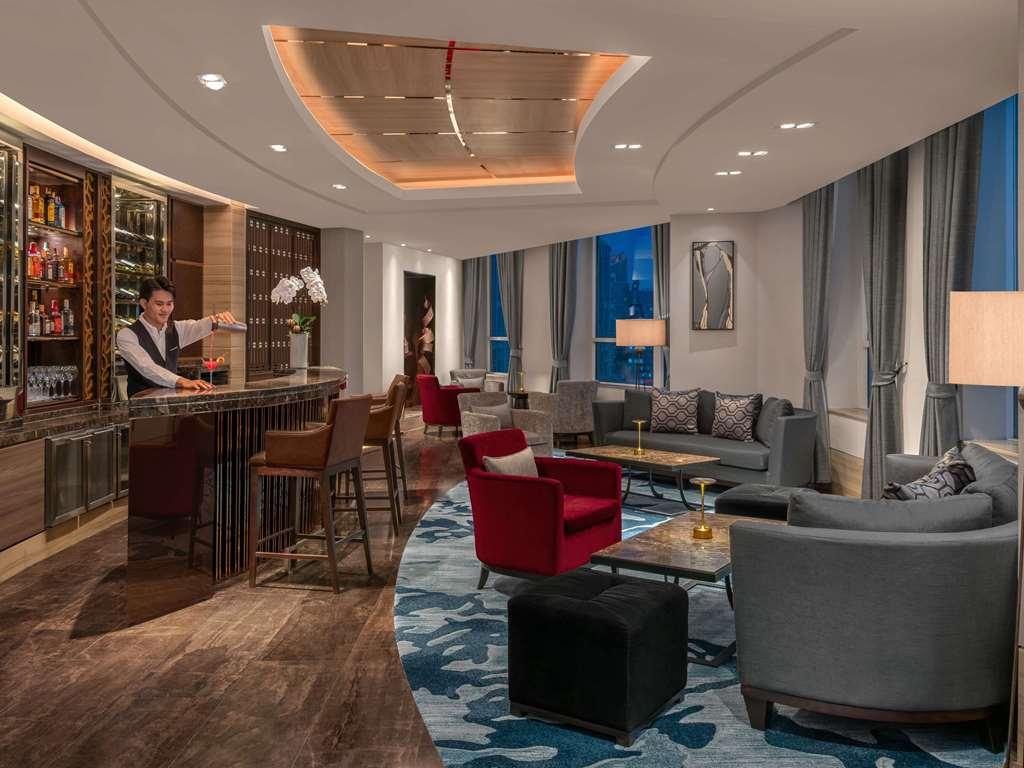 Отель Sofitel Sukhumvit